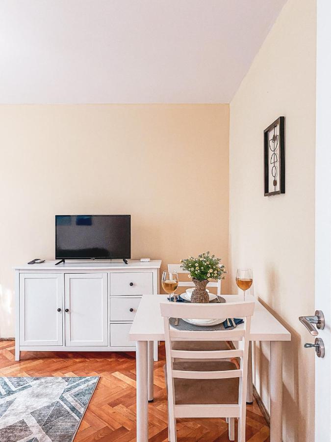 Central And Modern Apartment With Free Parking Timișoara Zewnętrze zdjęcie
